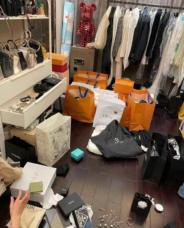 慈利县回收顶奢鞋服