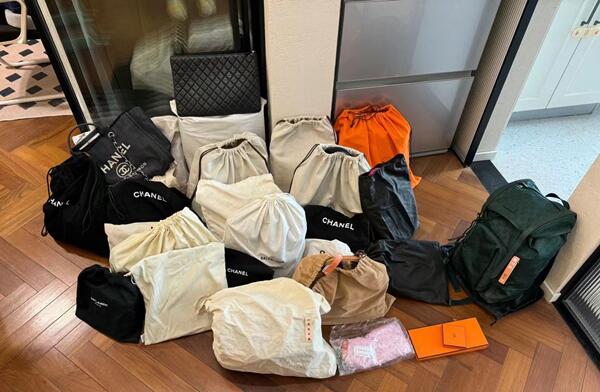 慈利县回收奢侈品衣服.jpg